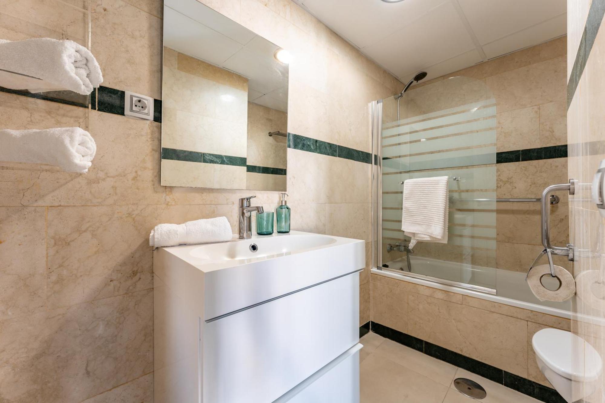 Unique Charming Apartment In The Heart Of Málaga Eksteriør bilde